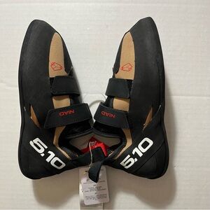NEW! Adidas Five Ten Niad VCS Sz 7.5 US Climbing Shoes Tan/Black FW2849
